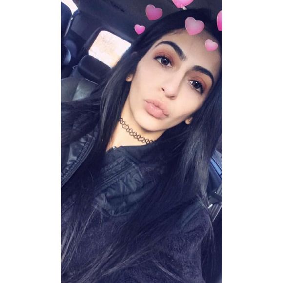 Meet your Posher, Buthaina - Picture 1 of 1